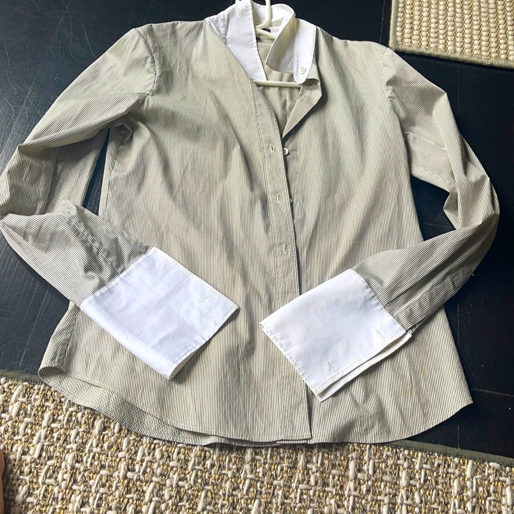 Theory buttoned down dress shirt